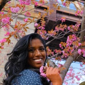 Meet your Posher, Navya